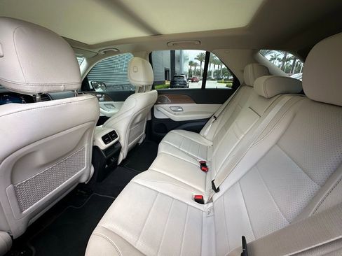 Used 2023 Mercedes-Benz GLE 450 4MATIC image 35