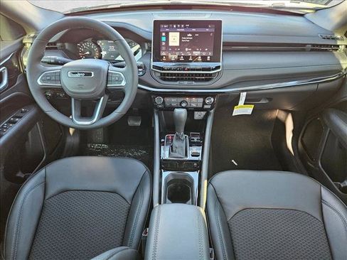 New 2026 Jeep Compass Latitude AWD/4WD image 15
