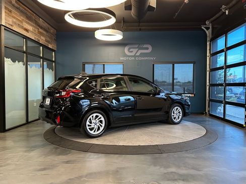 Used 2024 Subaru Impreza 2.0i AWD/4WD image 3