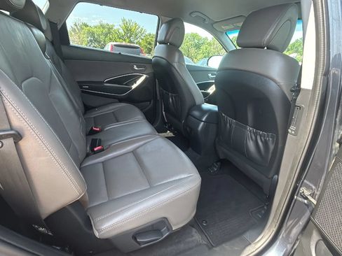 Used 2019 Hyundai Santa Fe XL SE w/ SE Premium Package 02 FWD image 28