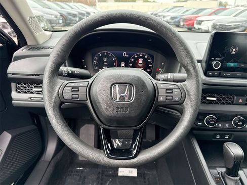 New 2025 Honda Accord SE image 11
