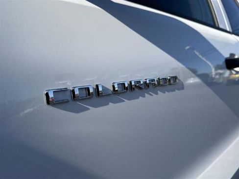 New 2026 Chevrolet Colorado W/T image 18