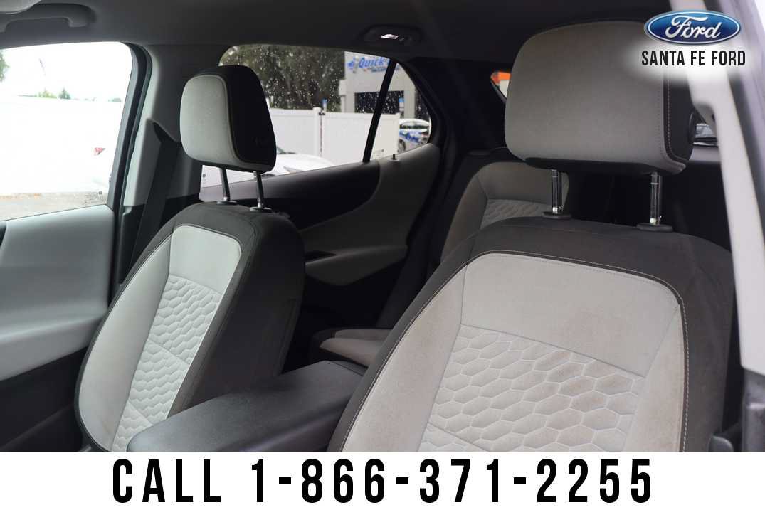 Used 2020 Chevrolet Equinox LS w/ LS Convenience Package FWD image 12