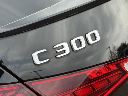 Used 2023 Mercedes-Benz C 300 4MATIC Sedan image 11