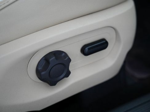 Used 2019 Ford Flex SEL w/ Equipment Group 202A image 58