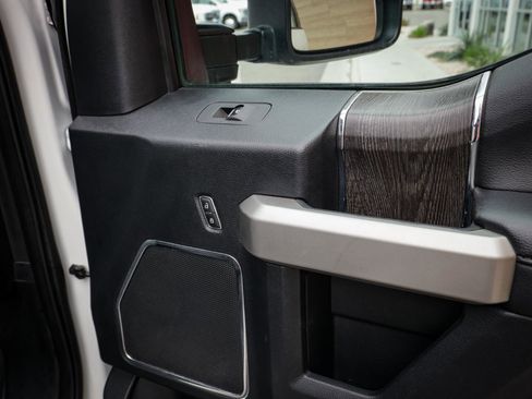 Used 2020 Ford F450 Lariat w/ Lariat Ultimate Package image 26