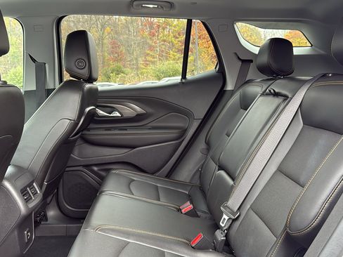 Certified 2021 GMC Terrain SLT w/ Infotainment Package II image 27