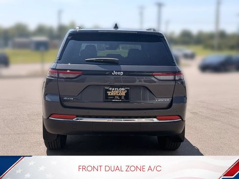 Used 2025 Jeep Grand Cherokee Limited w/ Trailer Tow Package AWD/4WD image 4