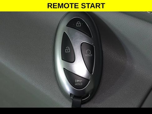 Used 2025 Hyundai Elantra SEL FWD image 10