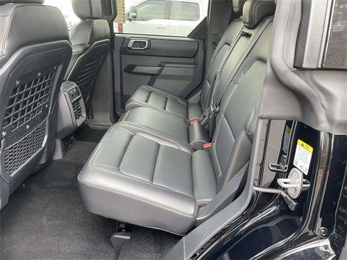 New 2025 Ford Bronco Badlands image 26