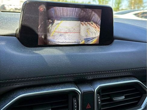 Used 2019 MAZDA CX-5 Touring FWD image 23