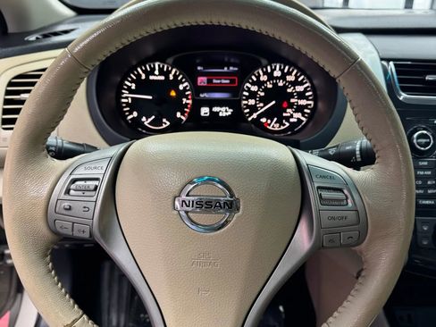 Used 2015 Nissan Altima 2.5 SL w/ Technology Package image 14