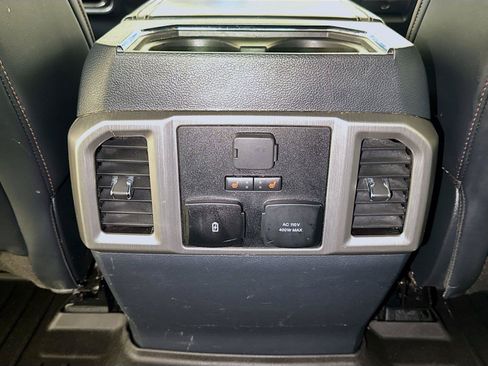 Used 2022 Ford F250 Platinum AWD/4WD image 23
