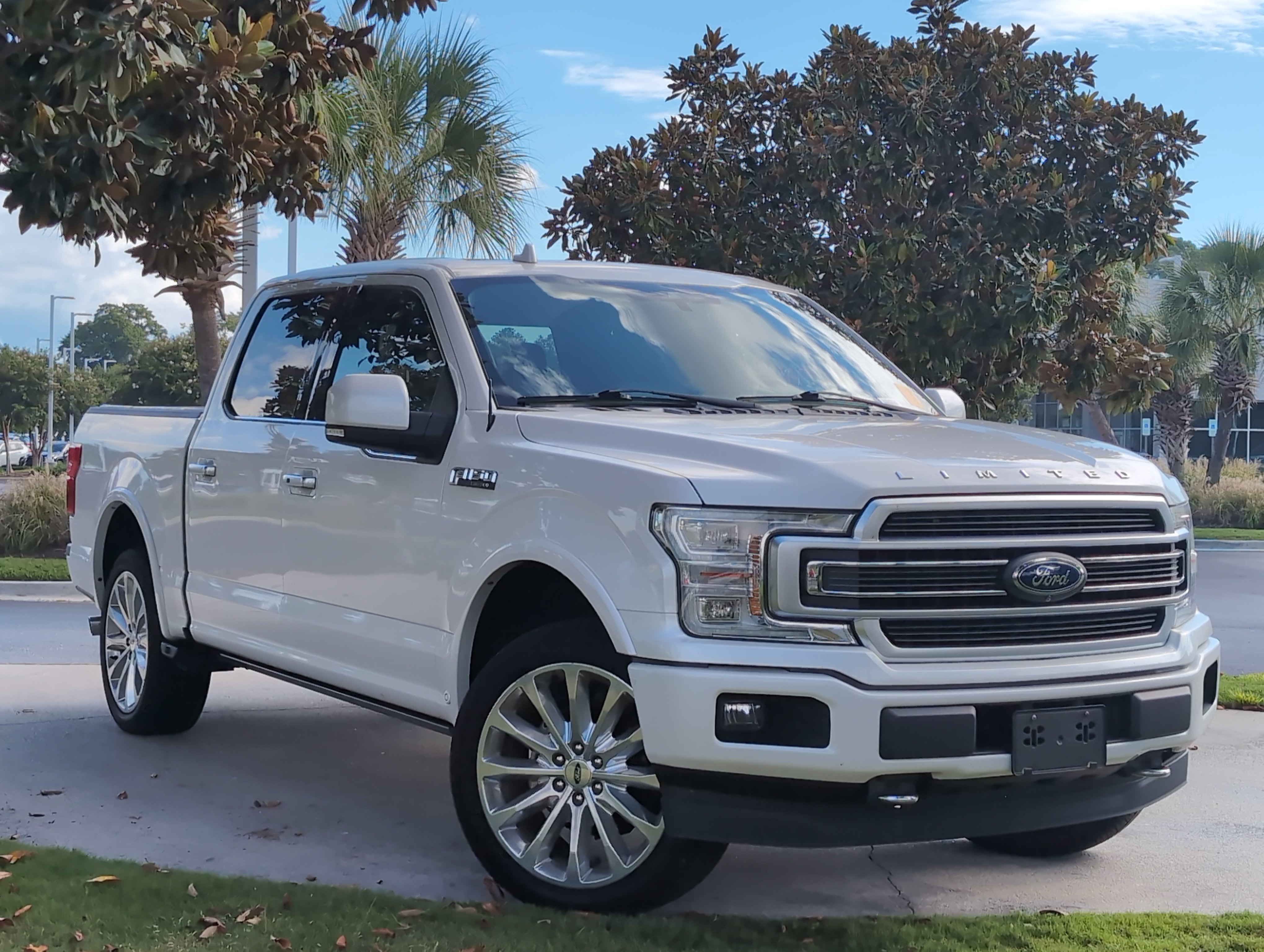 Used 2018 Ford F150 Limited w/ Trailer Tow Package AWD/4WD image 2