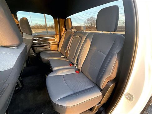 Used 2024 RAM 2500 Big Horn w/ Off Road Package image 17