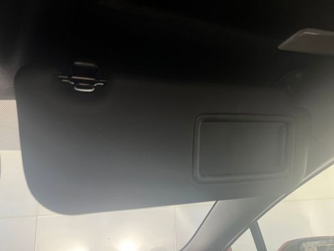 Used 2020 Toyota Corolla XSE image 76