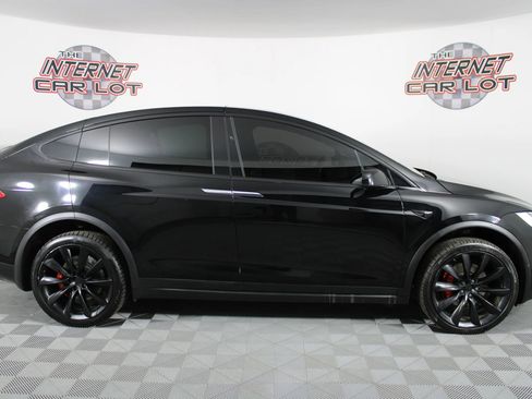 Used 2019 Tesla Model X Performance image 8