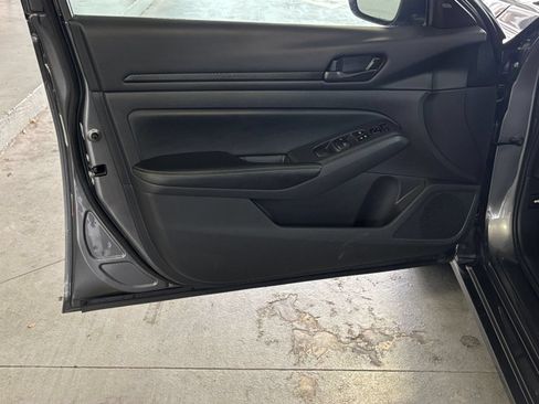Used 2026 Nissan Altima 2.5 SV FWD image 18