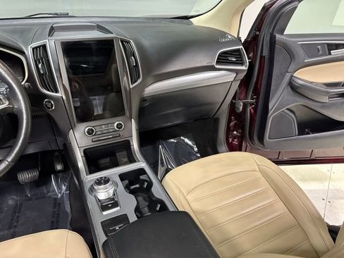 Used 2021 Ford Edge SEL w/ Convenience Package FWD image 22