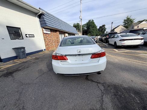 Used 2013 Honda Accord LX image 28