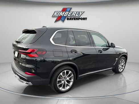 Certified 2025 BMW X5 xDrive40i w/ Climate Comfort Package image 5