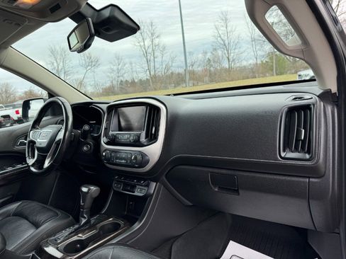 Used 2016 GMC Canyon SLT w/ Driver Alert Package image 19