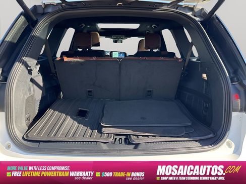 Used 2025 Lincoln Aviator Reserve AWD/4WD image 21