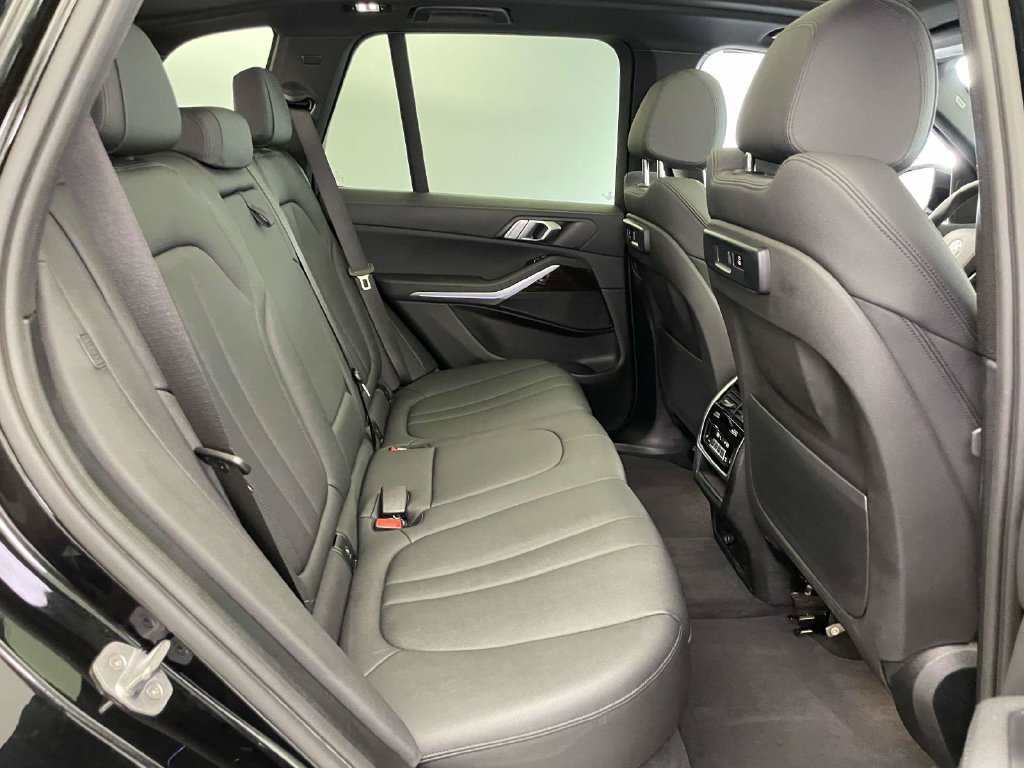 Used 2020 BMW X5 xDrive40i w/ Premium Package AWD/4WD image 20