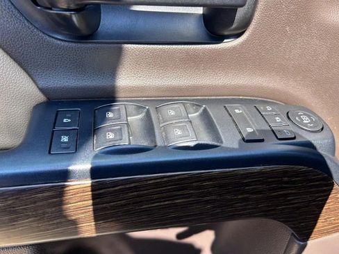 Used 2018 GMC Sierra 1500 Denali w/ Denali Ultimate Package image 17