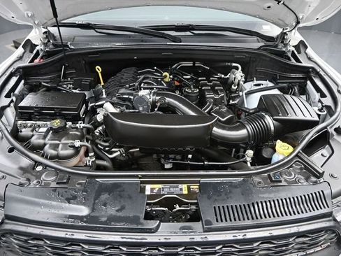 Used 2024 Dodge Durango GT image 44