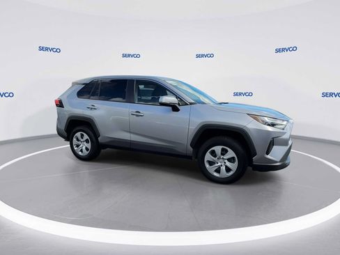 Used 2023 Toyota RAV4 LE FWD image 9