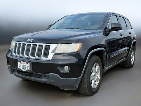 Used 2013 Jeep Grand Cherokee Laredo image 15