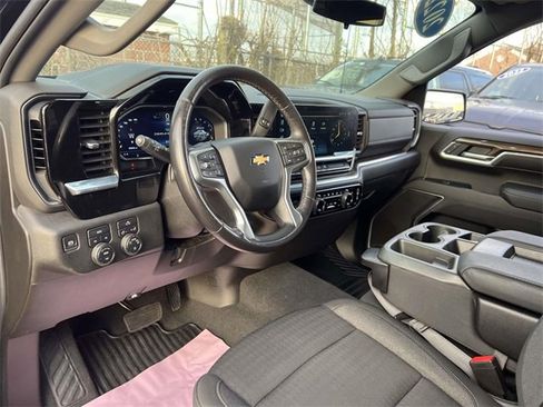 Certified 2022 Chevrolet Silverado 1500 LT image 13