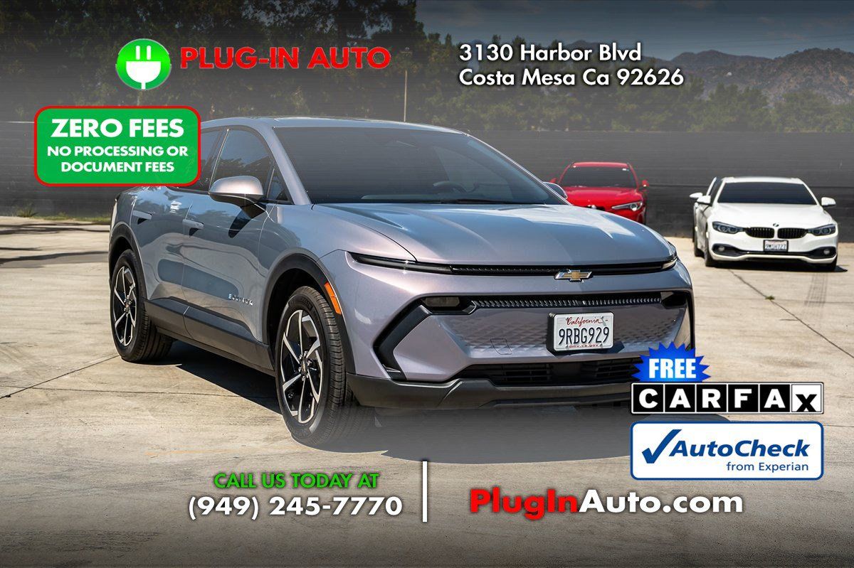 Used 2025 Chevrolet Equinox EV LT FWD image 3