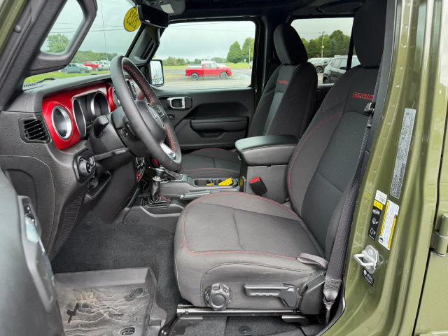 Used 2023 Jeep Gladiator Rubicon AWD/4WD image 9