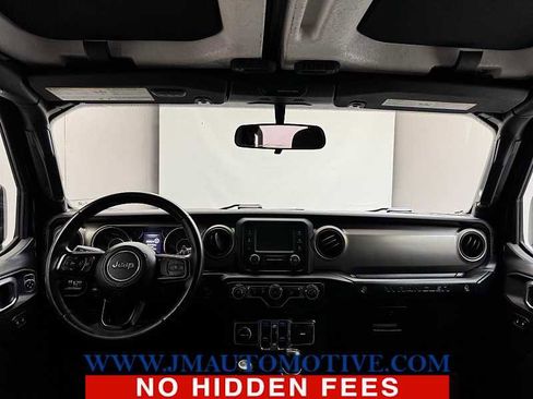Used 2018 Jeep Wrangler Unlimited Sport S image 11