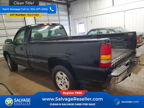 Used 2000 Chevrolet Silverado 1500 w/ Exterior Appearance Pkg image 3