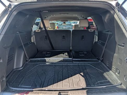 Used 2023 Chevrolet Traverse LS w/ LPO, Floor Liner Package AWD/4WD image 16
