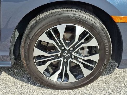 Used 2025 Honda Odyssey Elite image 11