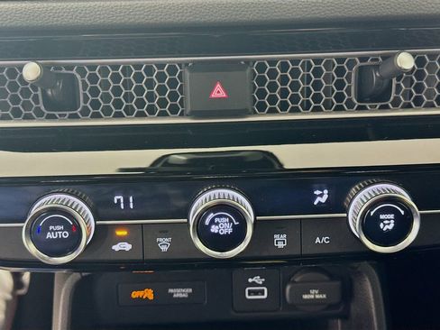 Used 2024 Honda Civic Sport image 17