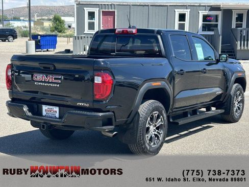 Used 2025 GMC Canyon AT4 AWD/4WD image 7