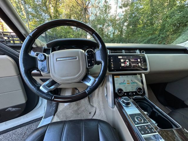 Used 2016 Land Rover Range Rover HSE AWD/4WD image 11