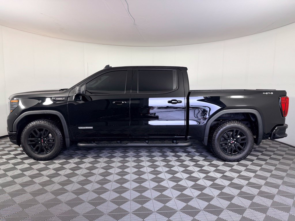 Used 2026 GMC Sierra 1500 Elevation w/ Elevation Select Package AWD/4WD image 11