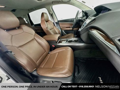 Used 2018 Acura MDX w/ Technology Package FWD image 30