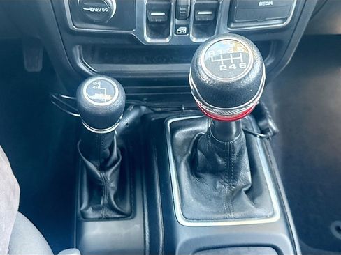 Used 2021 Jeep Wrangler Unlimited Willys image 18