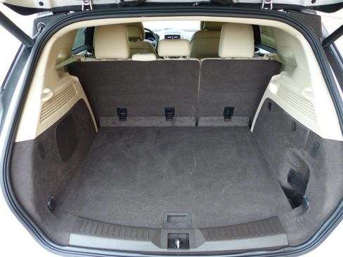 Used 2019 Lincoln MKC Premiere image 36