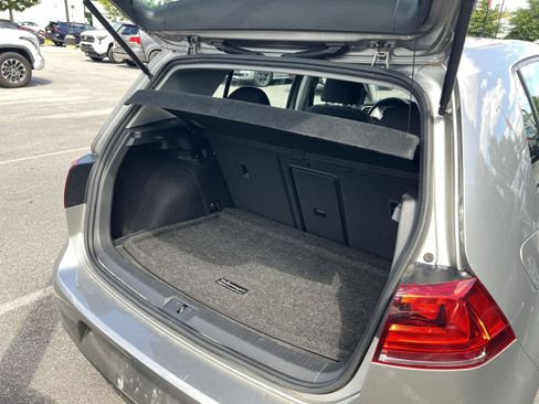 Used 2016 Volkswagen Golf S FWD image 22