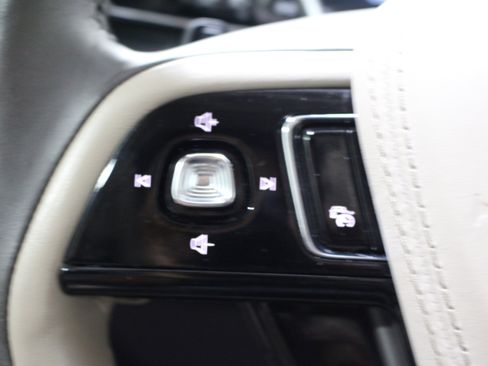 Used 2023 Lincoln Aviator Reserve w/ Equipment Group 201A AWD/4WD image 12