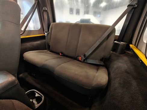Used 2006 Jeep Wrangler X AWD/4WD image 20