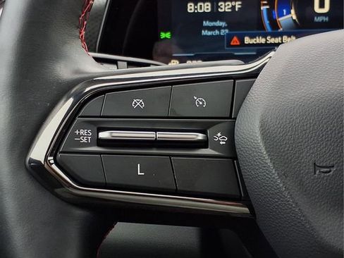 Used 2025 Chevrolet Equinox RS w/ Convenience Package III image 29